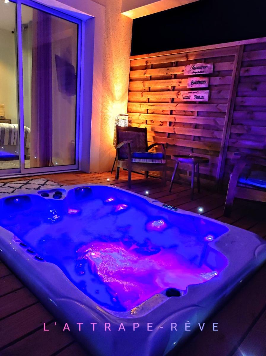Suitetrails - Magnifique petite villa haut de gamme avec jacuzzi l'attrape rêve