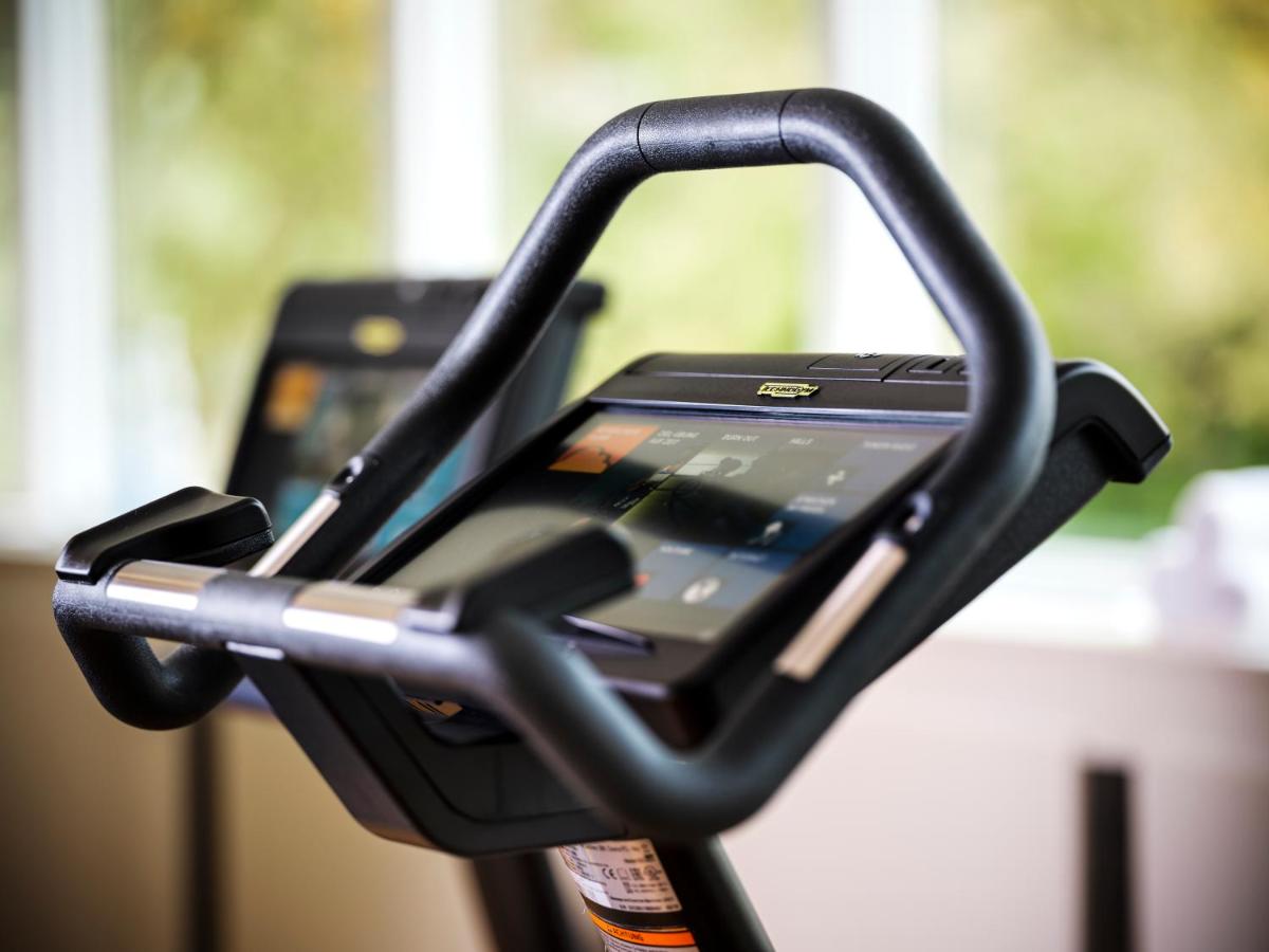 Das Fitnesscenter und/oder die Fitnesseinrichtungen in der Unterkunft Parkhotel Bremen – ein Mitglied der Hommage Luxury Hotels Collection