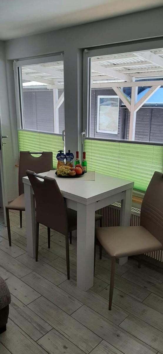 Bungalow Waldblick - Housity