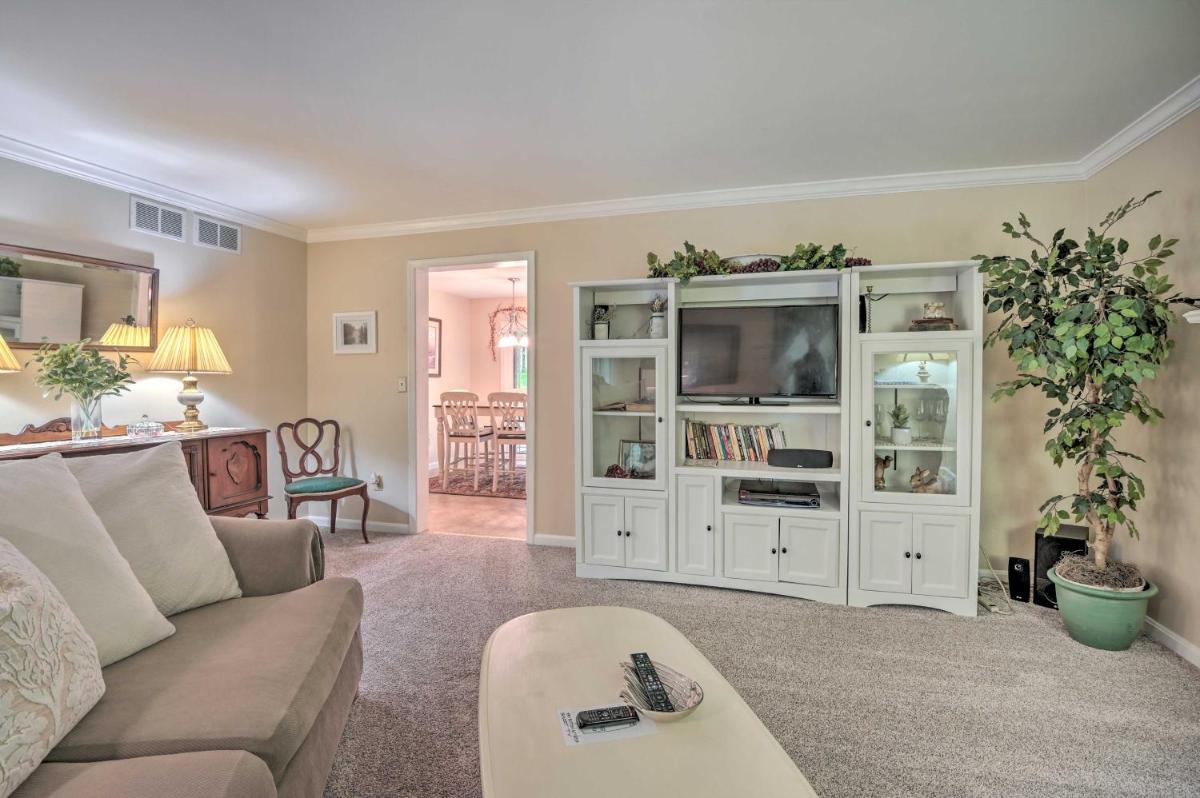 Whitetail Ridge Dog Friendly Home with Yard - Housity