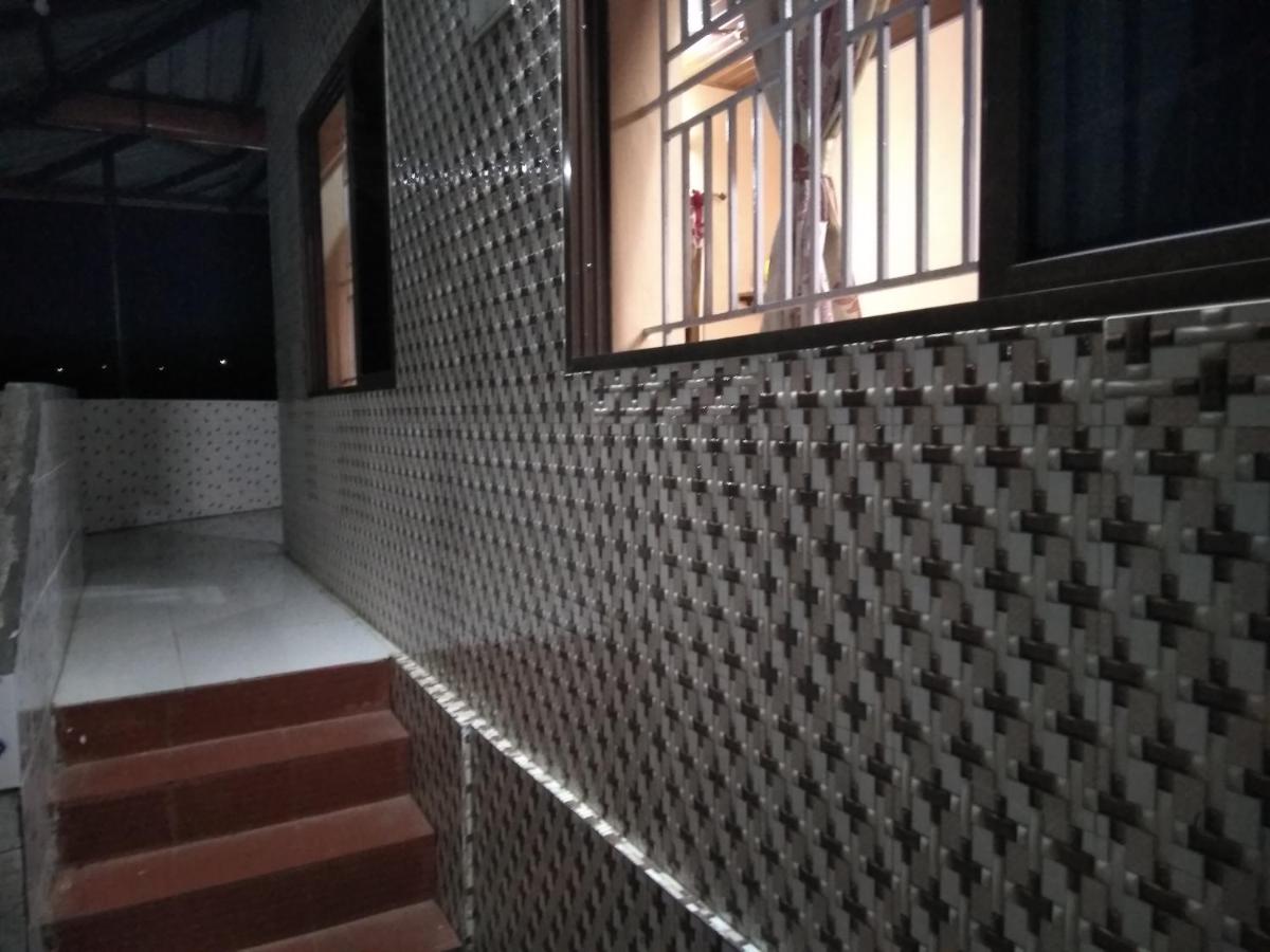 MANIIS HOMESTAY - Housity