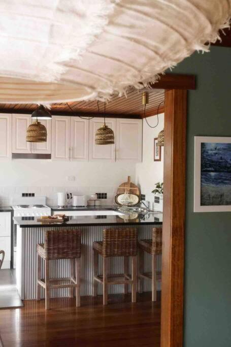 Lylah’s By The Sea - Housity
