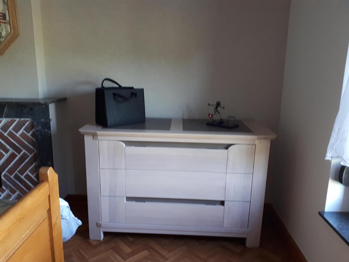 DEUX CHAMBRES DANS UNE MAISON INDIVIDUELLE AU COEUR De L AVESNOIS - Housity