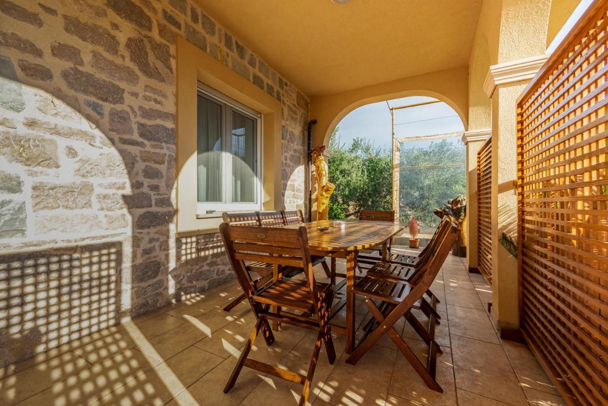 Holiday home Vila Rosales - Housity