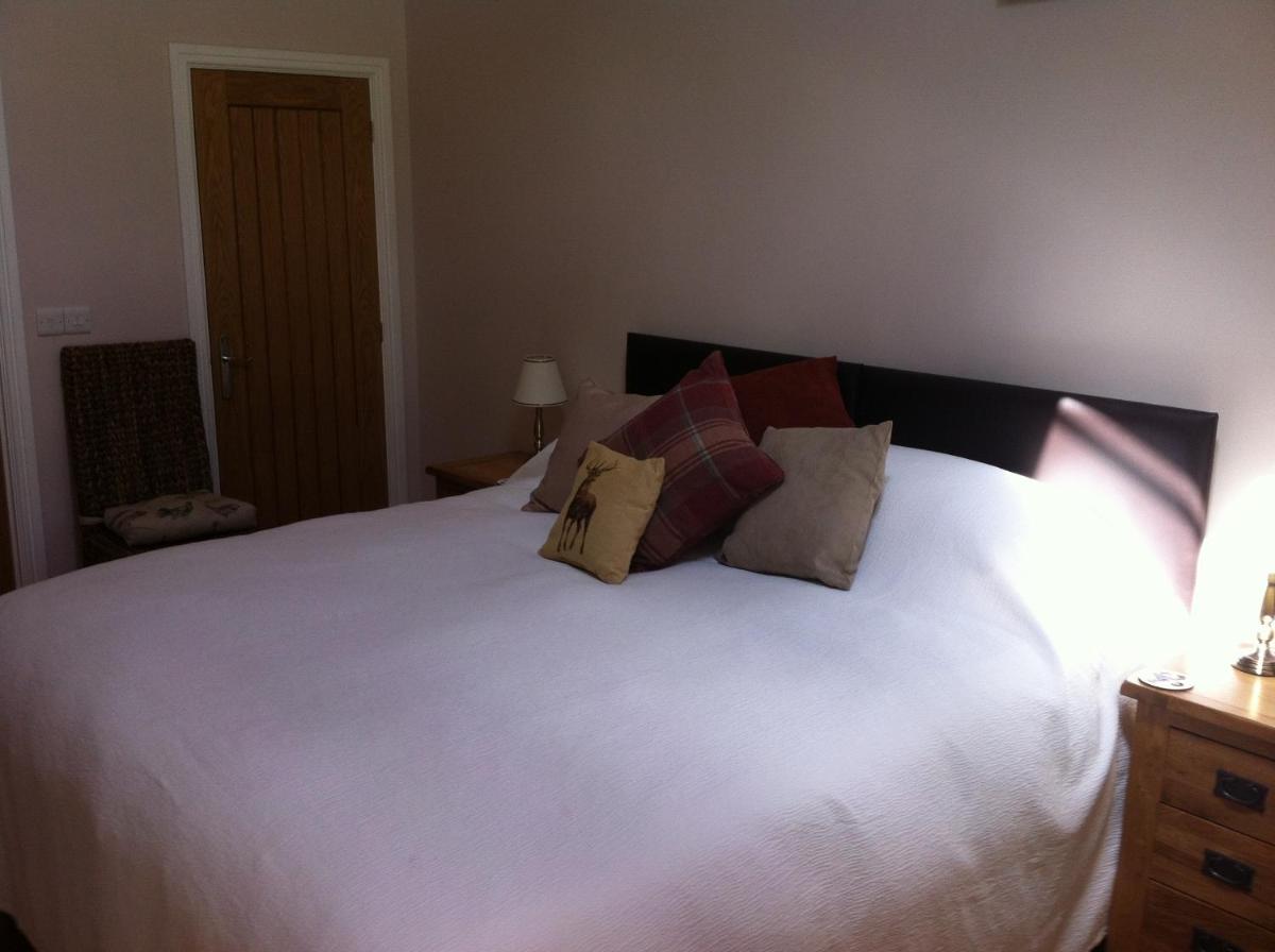 The Cholmeley Arms - Housity