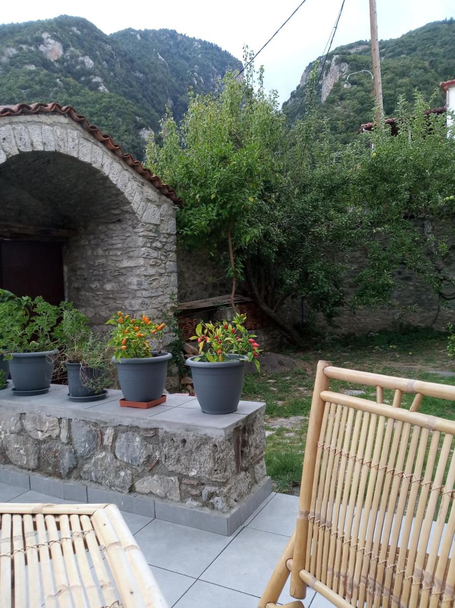 ΑΝΕΞΑΡΤΗΤΟ STUDIO ΣΤΟ ΟΜΟΡΦΟ ΚΑΣΤΟΡΕΙΟ - Housity