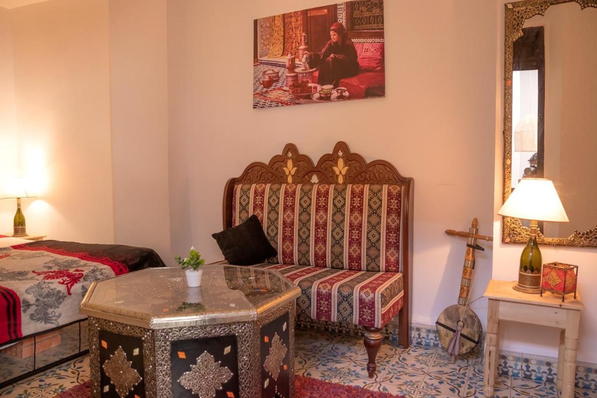house miss rose - Housity