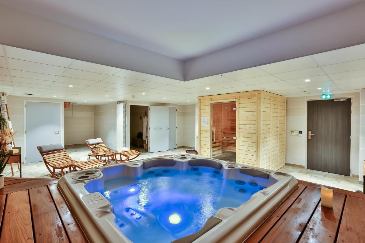 Hôtel & Spa FACE À LA MER - Housity