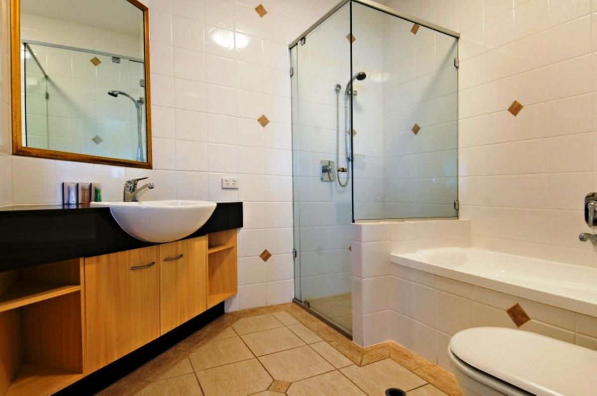 Santorini Twin Waters - Housity