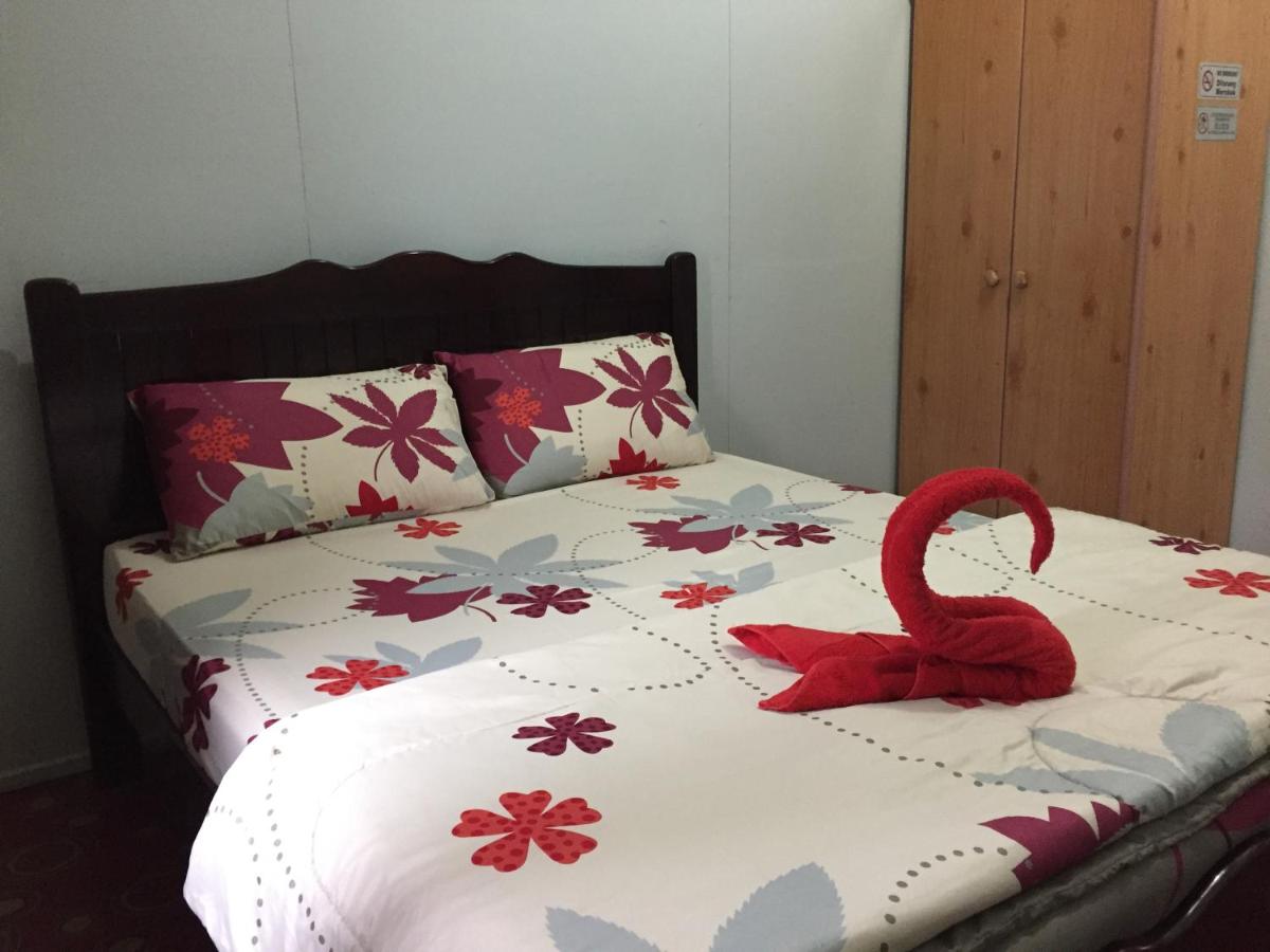 MK AL-ATTAS HOMESTAY - KUALA BESUT - Housity