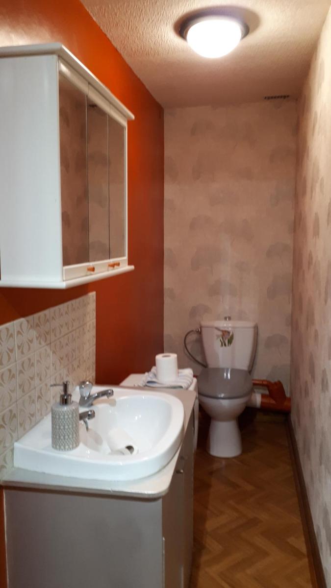 DEUX CHAMBRES DANS UNE MAISON INDIVIDUELLE AU COEUR De L AVESNOIS - Housity