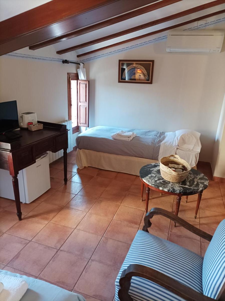LA PENSION DE DOÑA ANITA - Housity