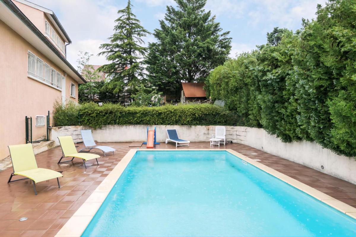 Suitetrails - Appartement Indépendant en maison à 15 MIN de LYON