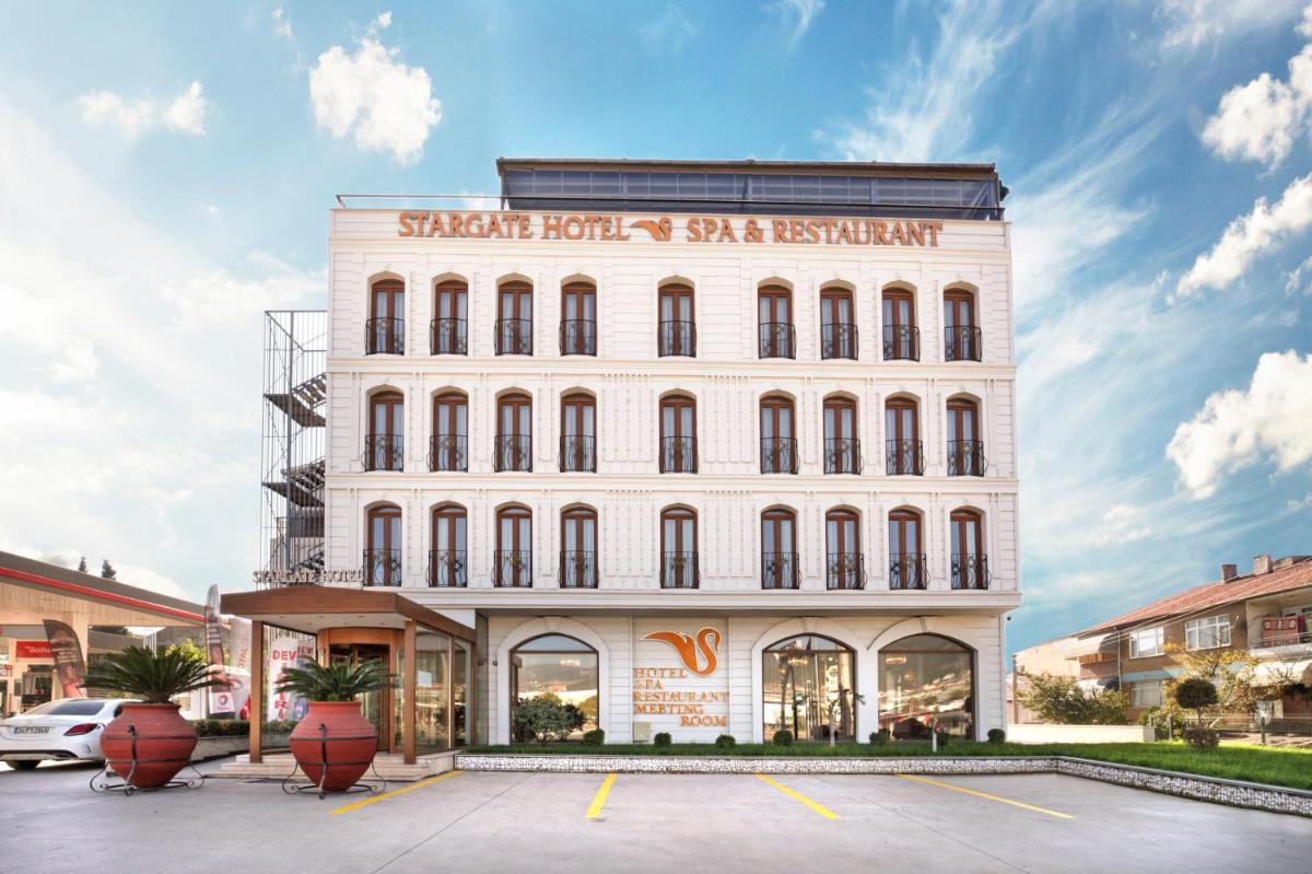 Stargate Hotel&Spa - Housity
