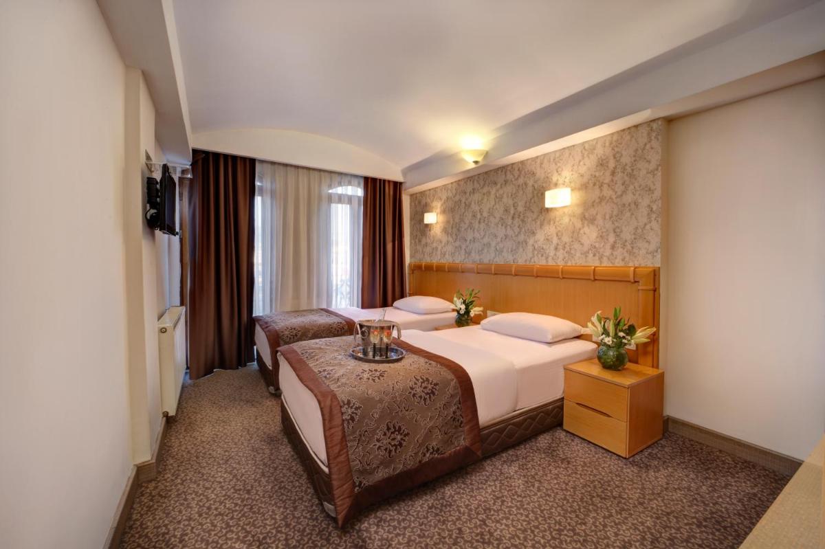 Stargate Hotel&Spa - Housity