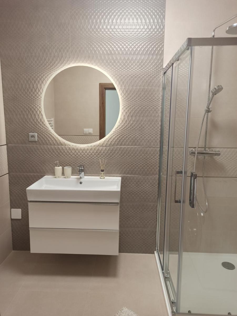 Tabáň Halifax apartment - city center & free parking - Housity