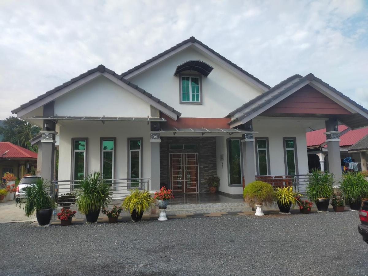 OYO Home 90388 Homestay Masha - Housity