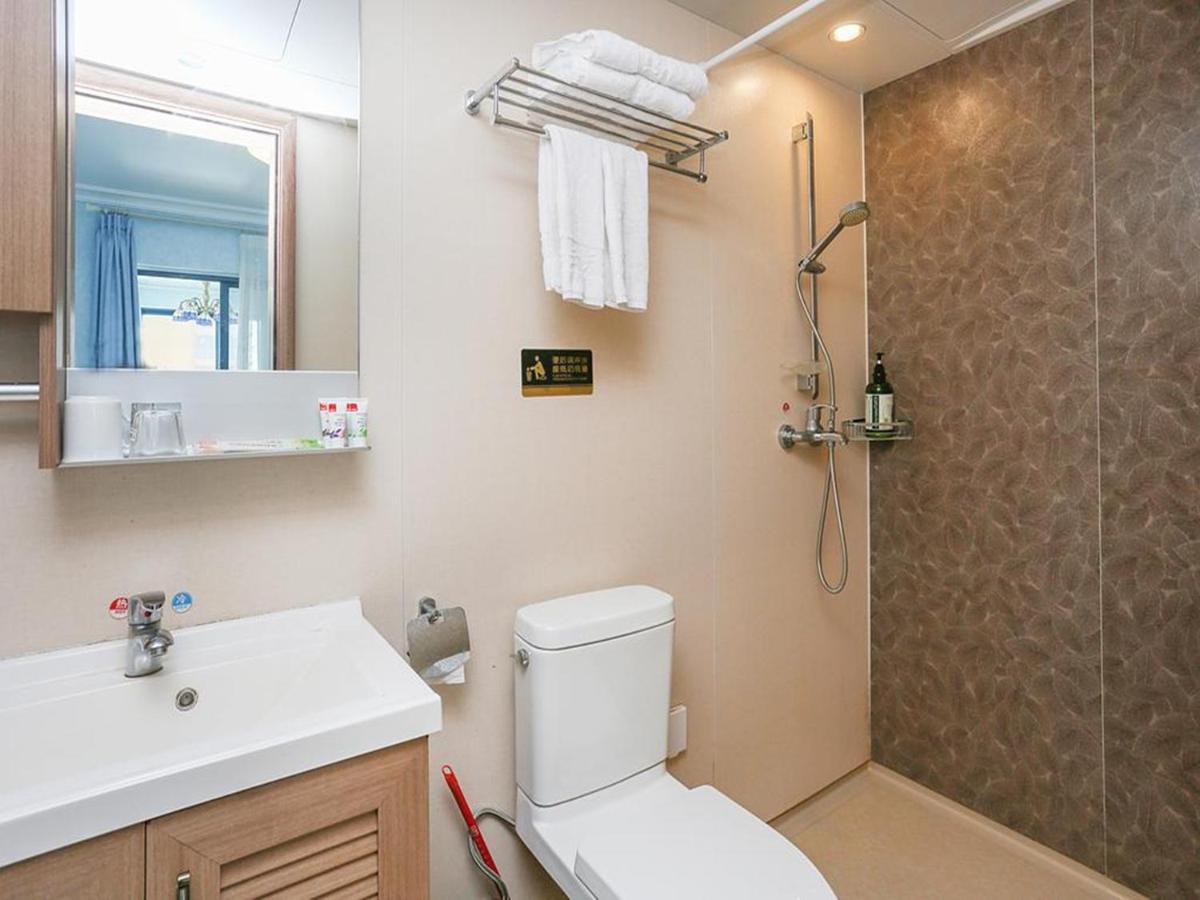 Mu mu de jia shuang yue wan hai jing min su - Housity