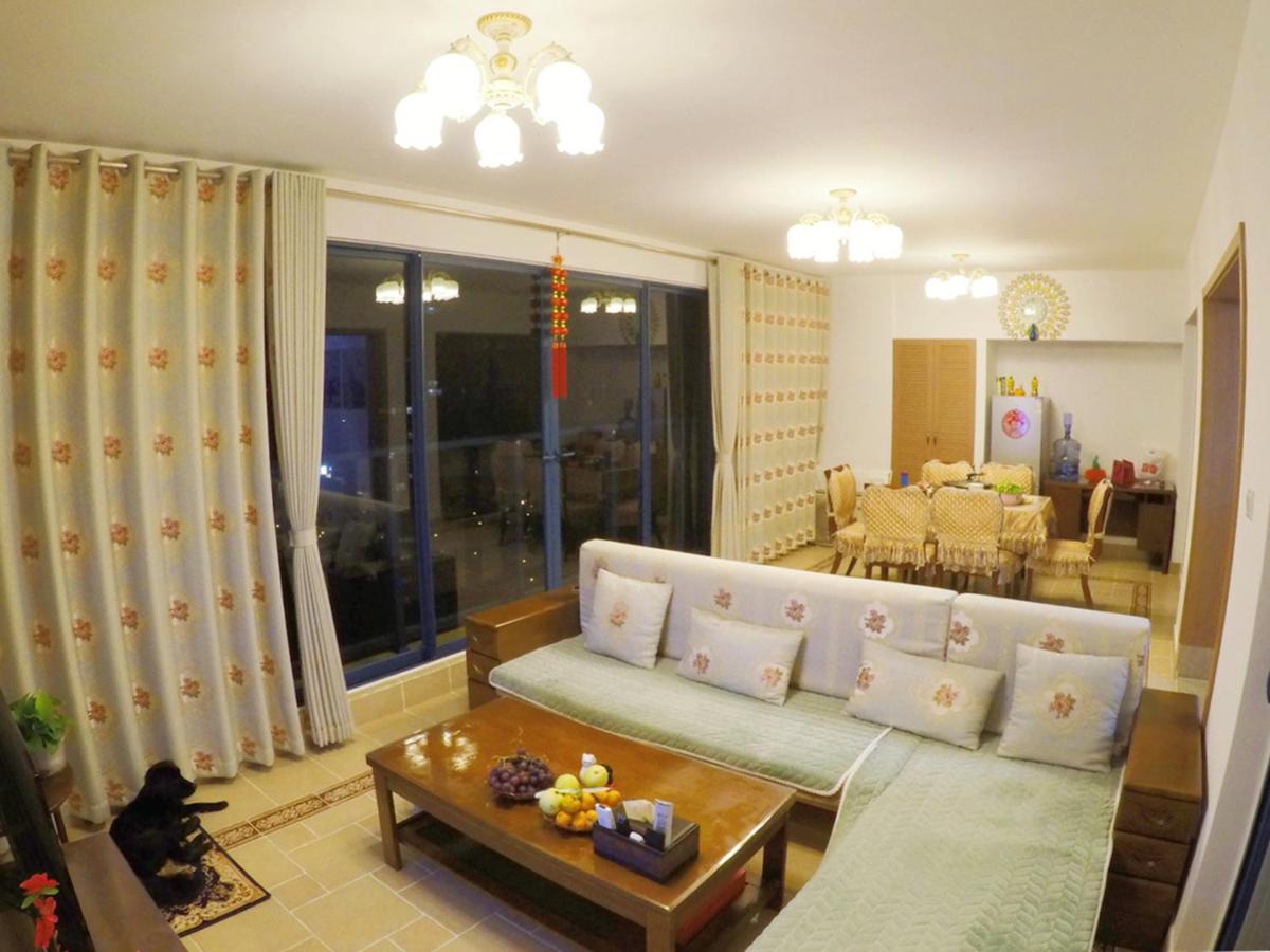 Mu mu de jia shuang yue wan hai jing min su - Housity