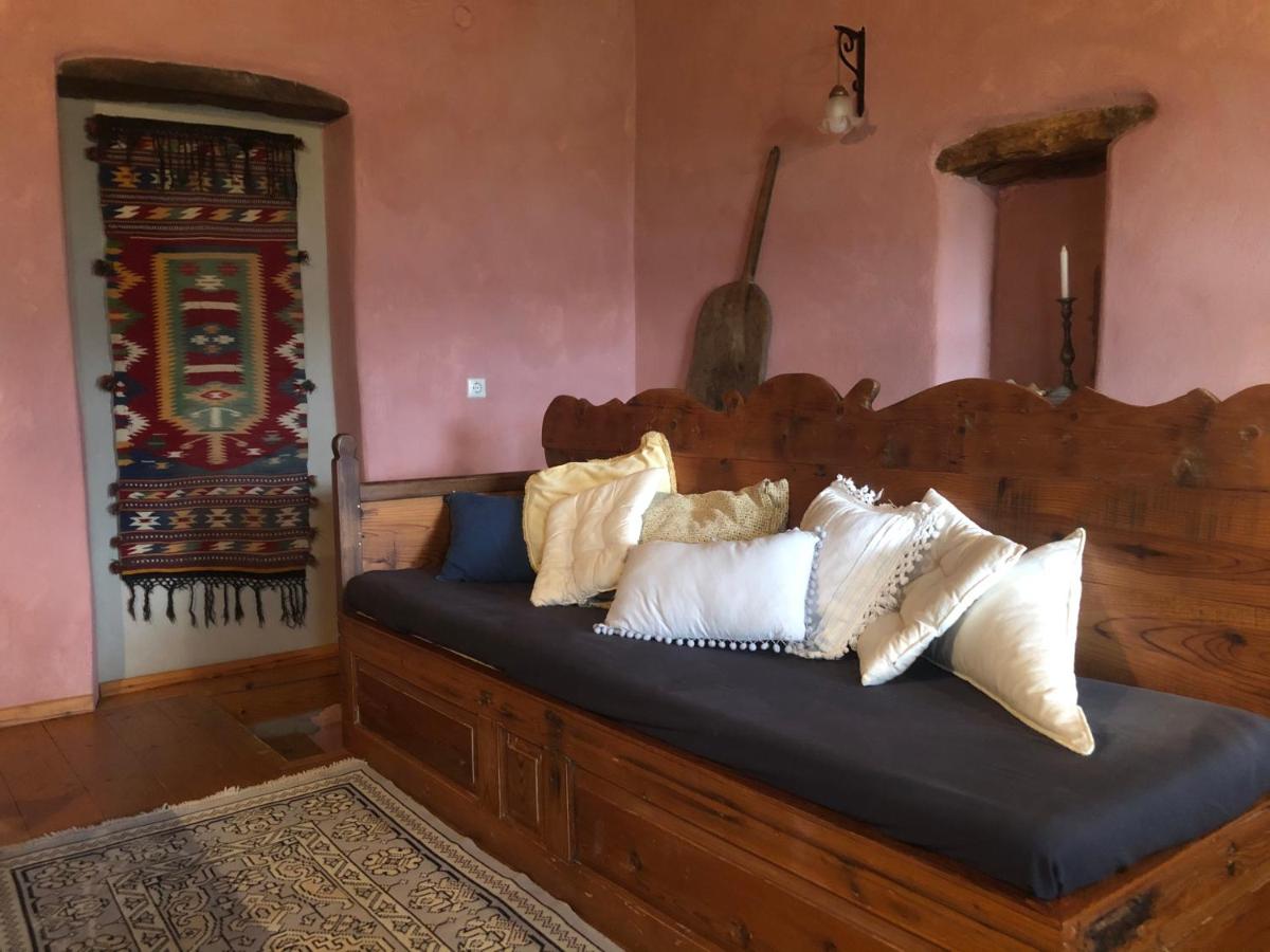 LITTLE HOUSE, Charming Village House with Fantastic View - Housity