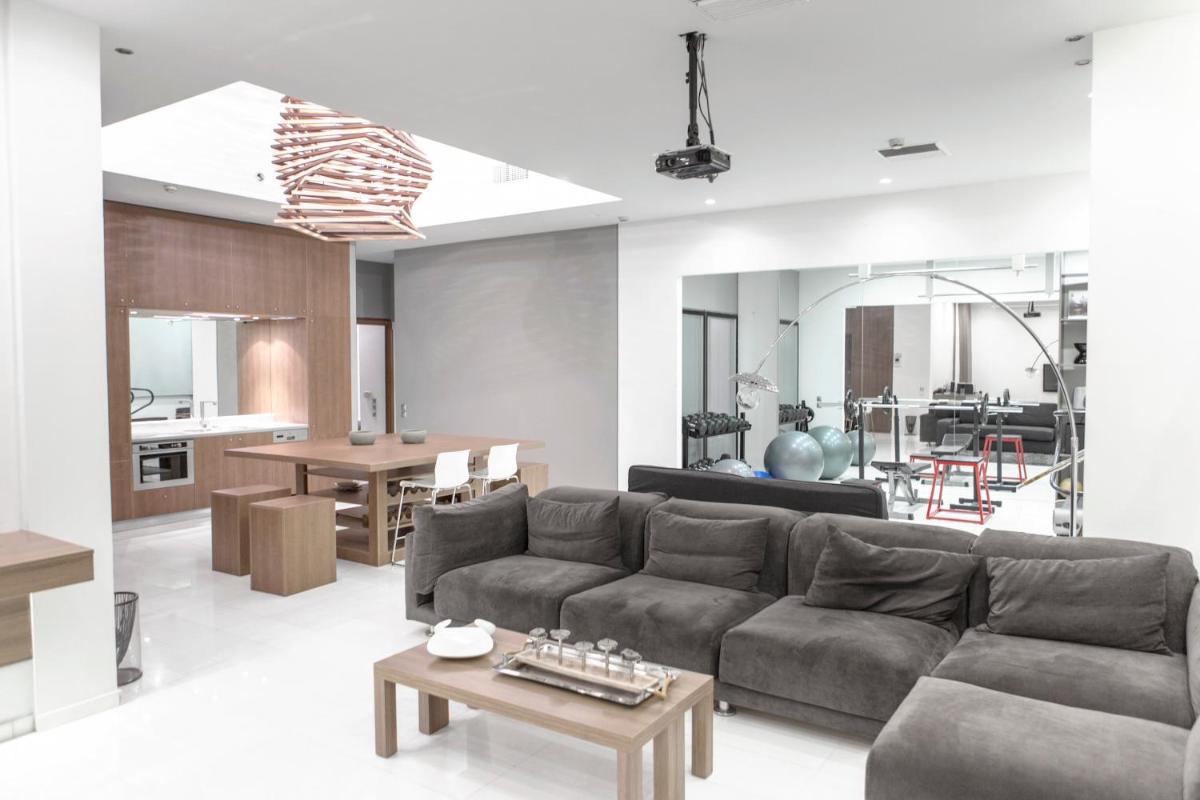 Azelia Suites - Acropolis View - Housity