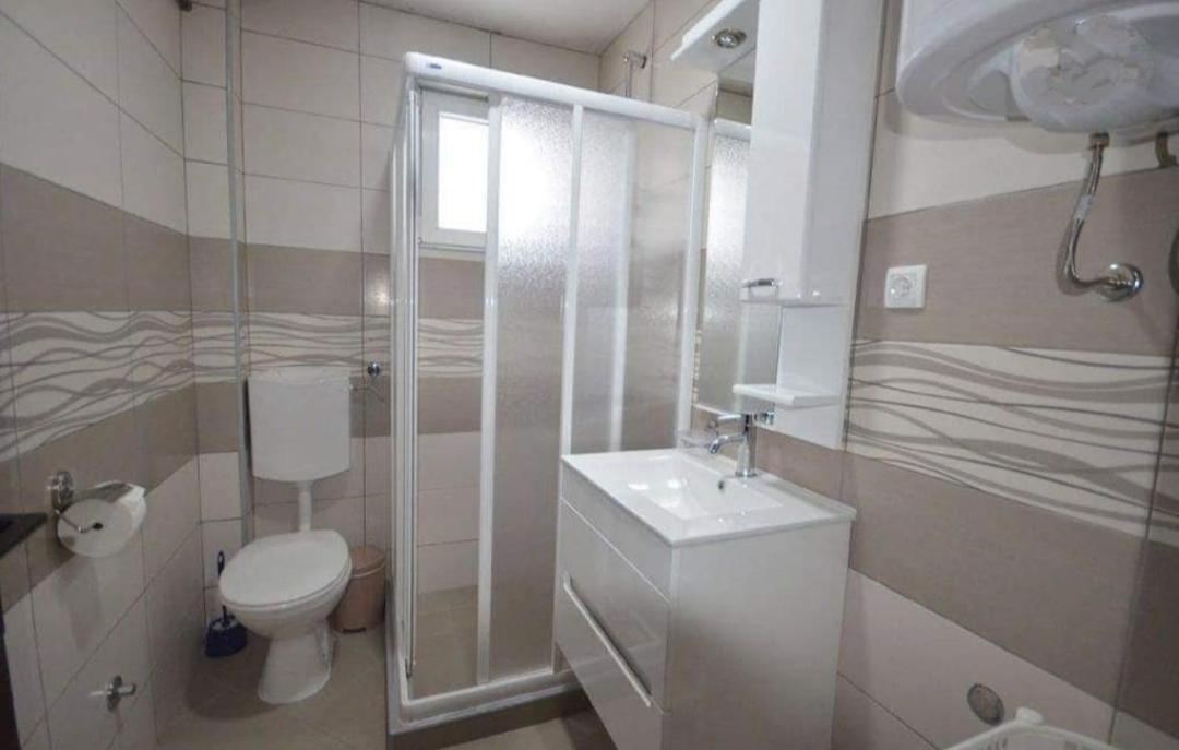 Apartman Pine - Housity