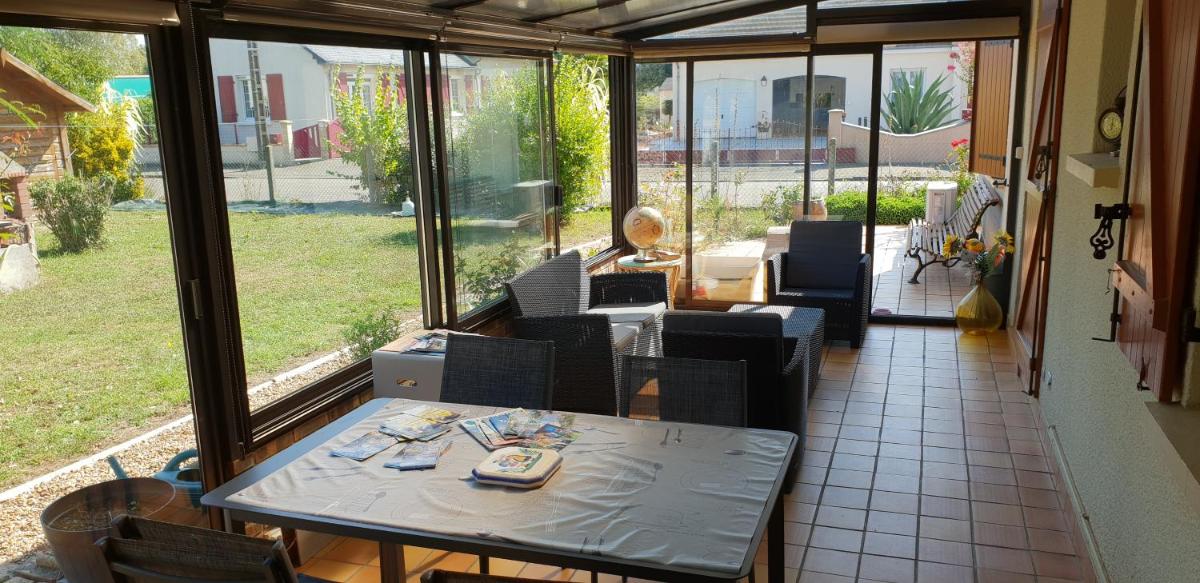 GITE MAISON 3 P prox le mans circuit et zoo la fleche a 18kms - Housity