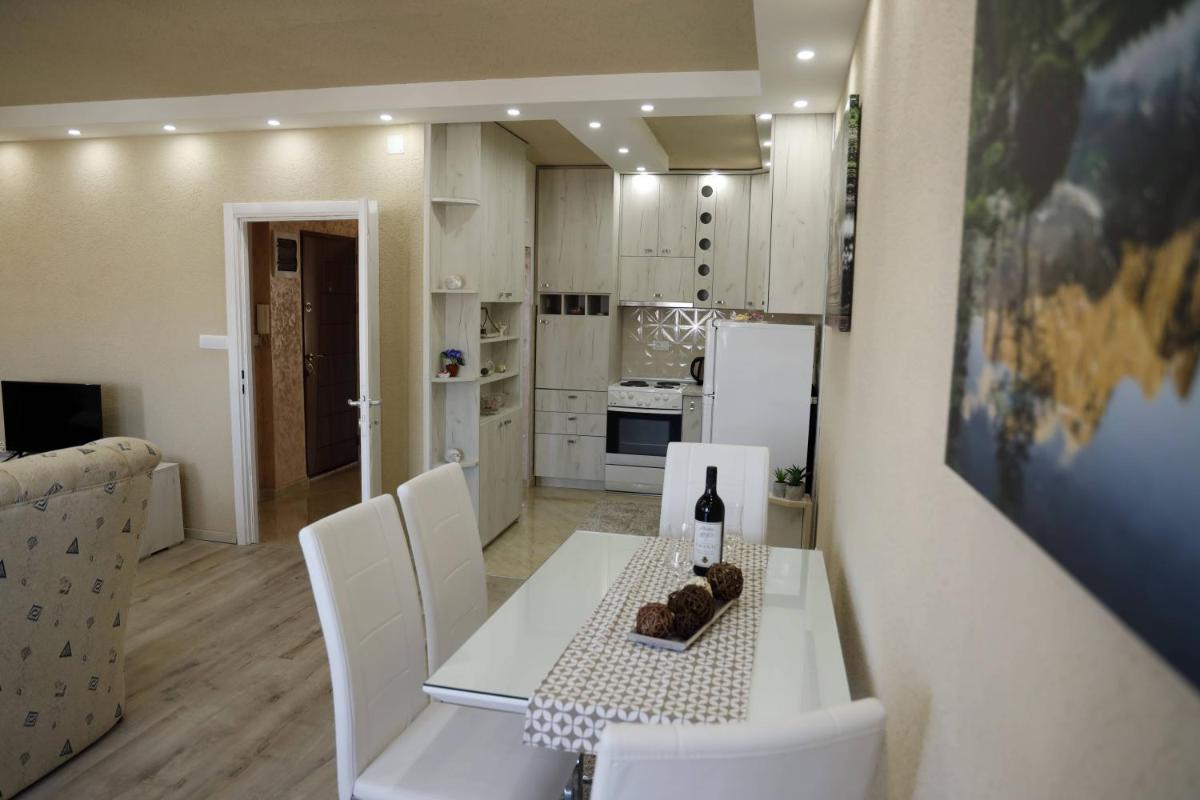 Suitetrails - Apartment Alexandar