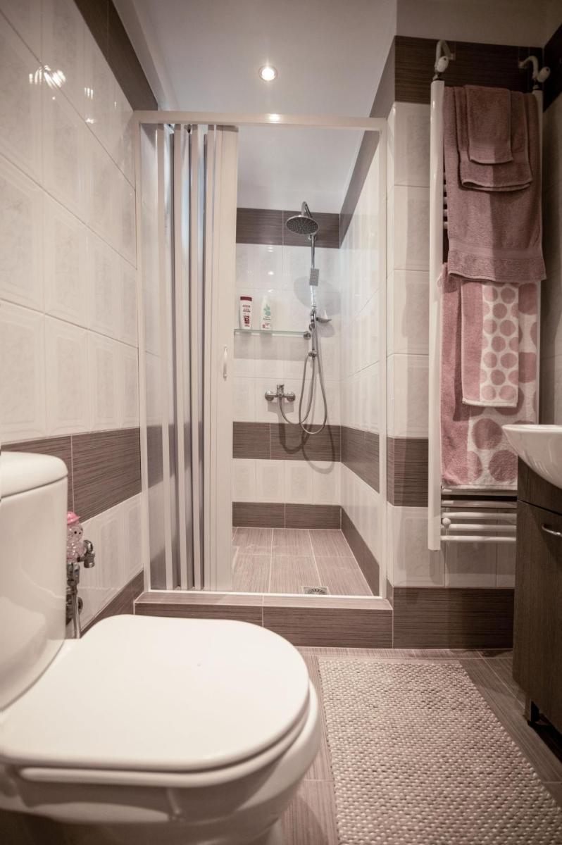 'The Ivory' House Project In Athens - Housity