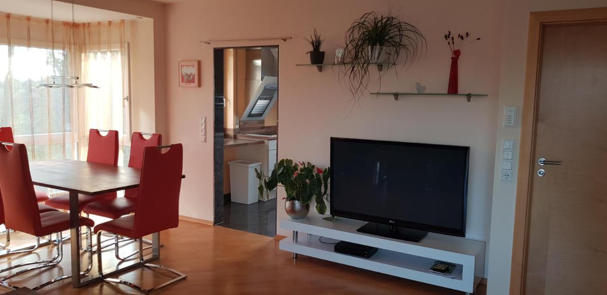 Ferienwohnung Ella - Housity