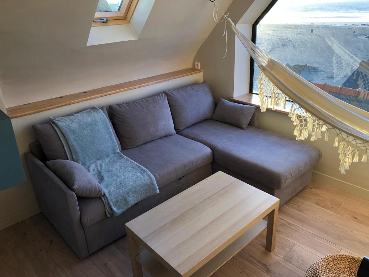 Magnifique vue mer, dans un petit appartement. - Housity