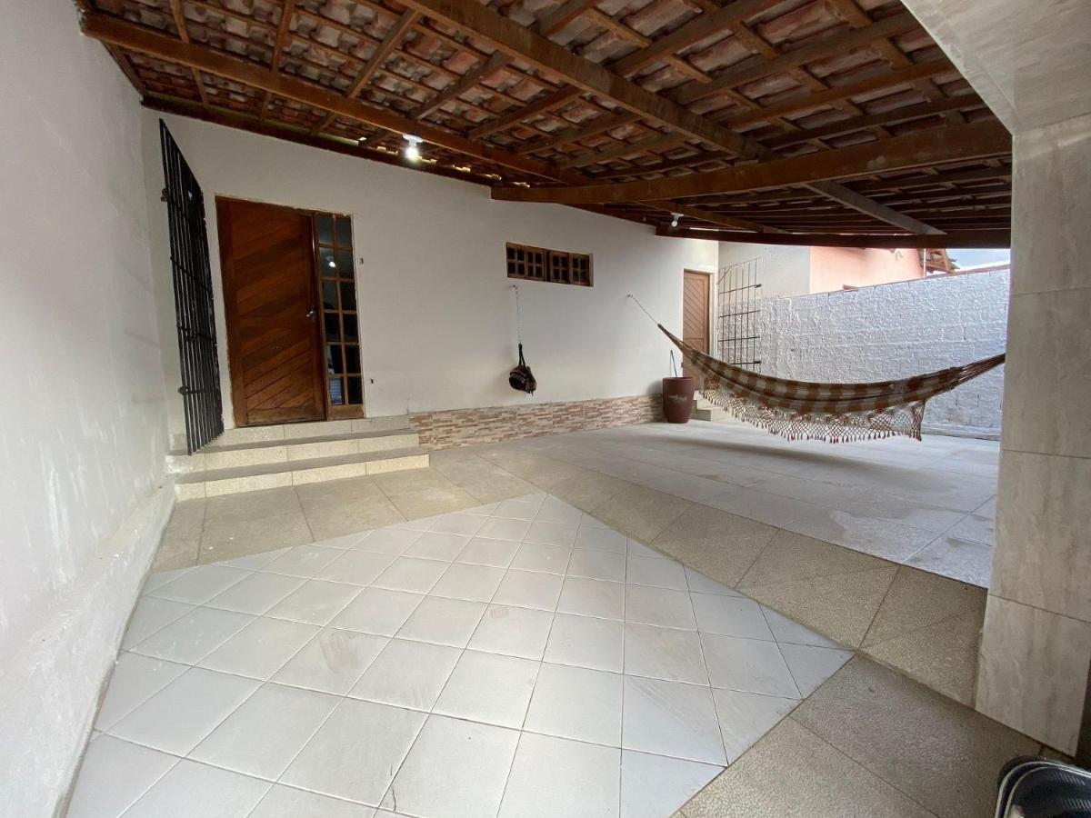 Casa confortável no Presidente Médice - Housity