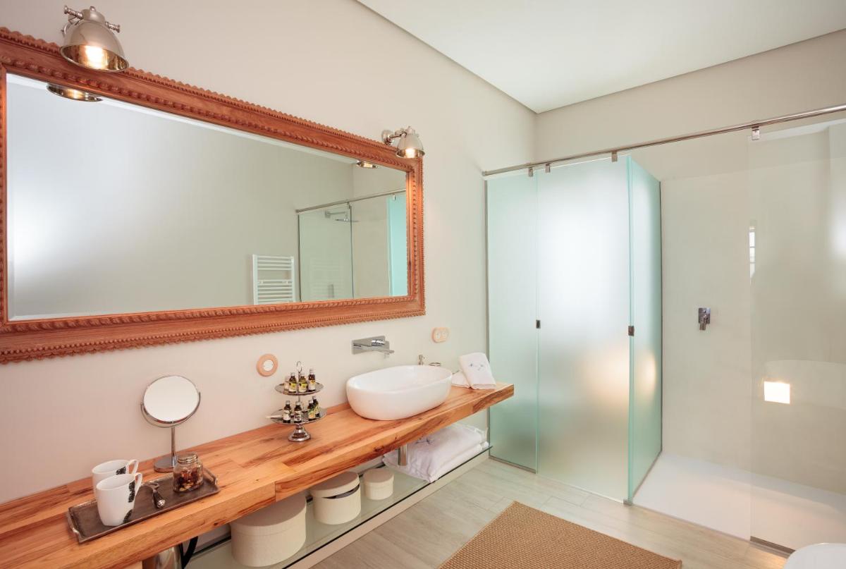 Un baño de Jardí de Ses Bruixes Boutique Hotel