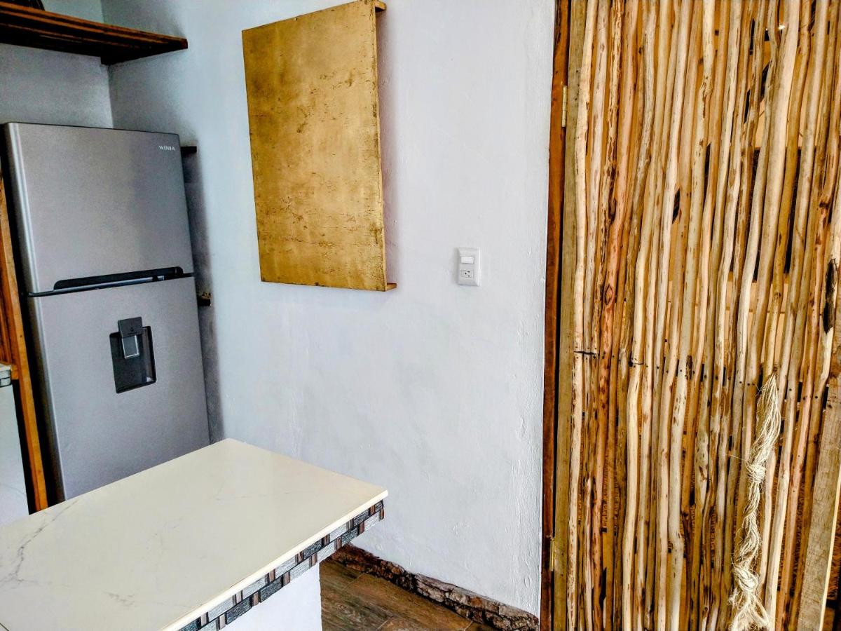Casa Madera Ocean Front - Housity