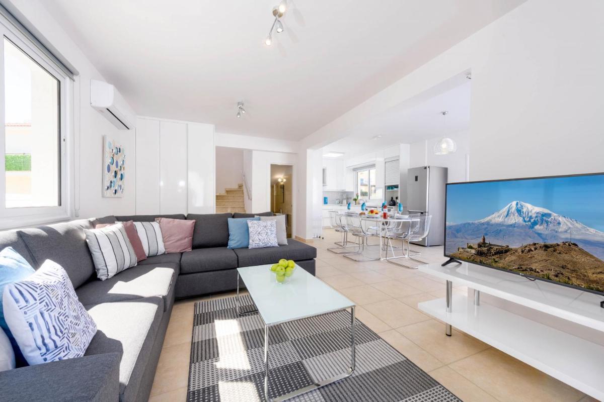 Villa Elaine - Housity