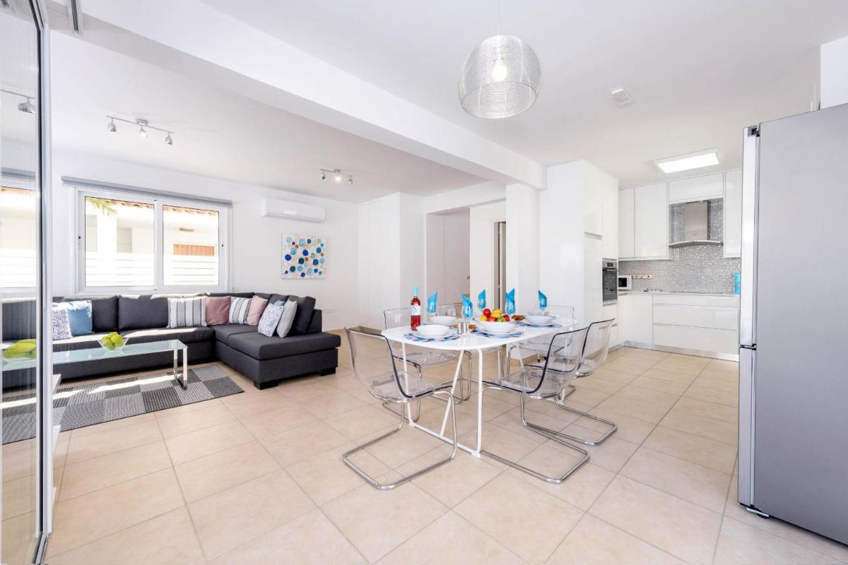 Villa Elaine - Housity
