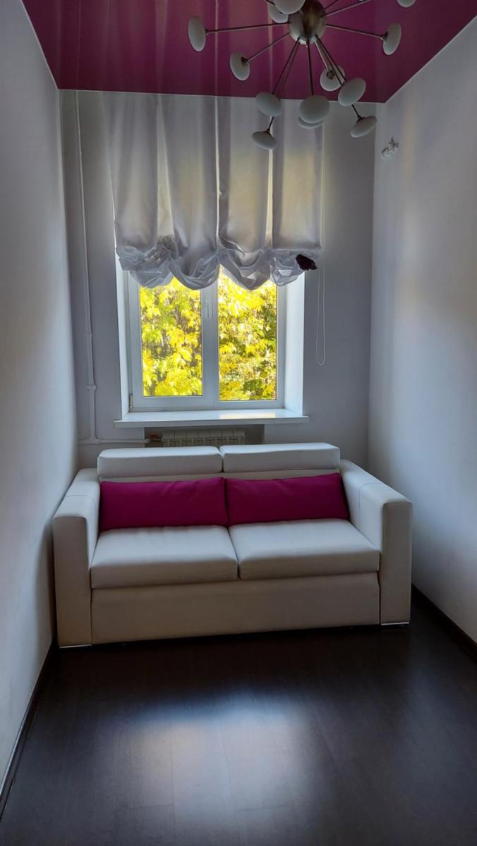 Central Point Apartment - Housity