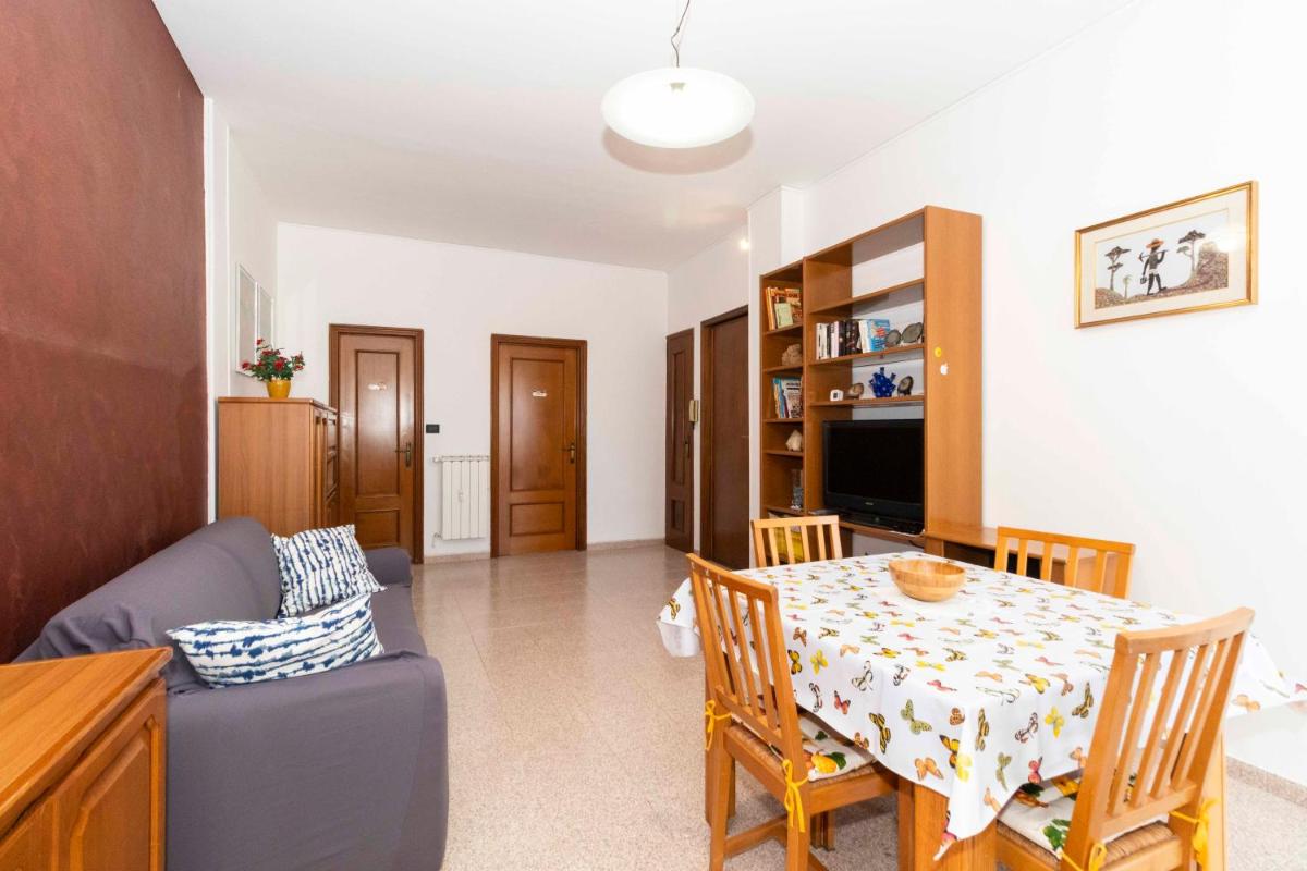 Suitetrails - Turin CityView Balcony Flat