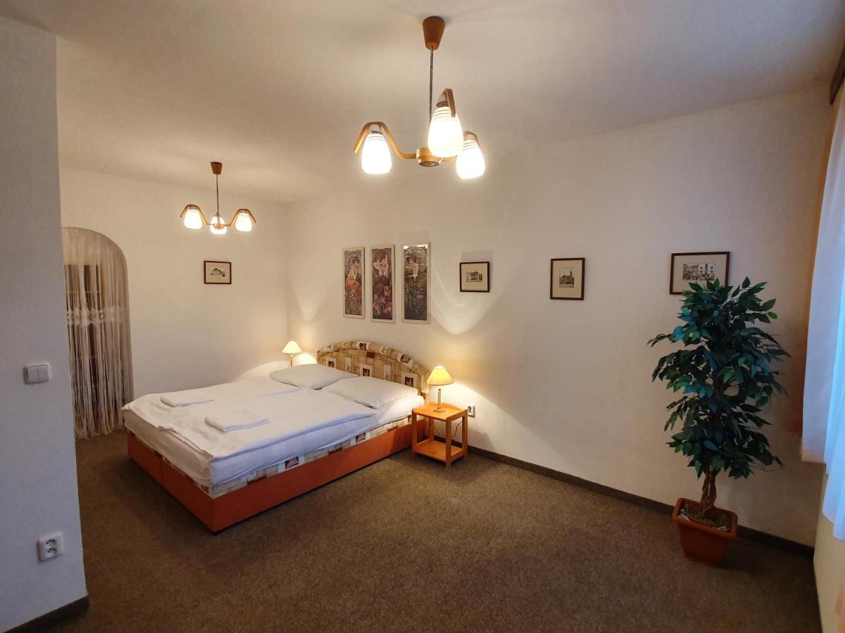 Apartments Elisabeth - Housity