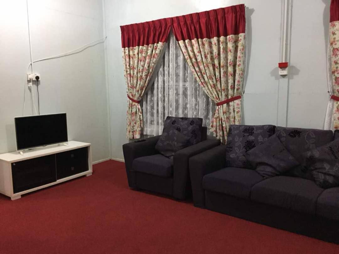 MK AL-ATTAS HOMESTAY - KUALA BESUT - Housity