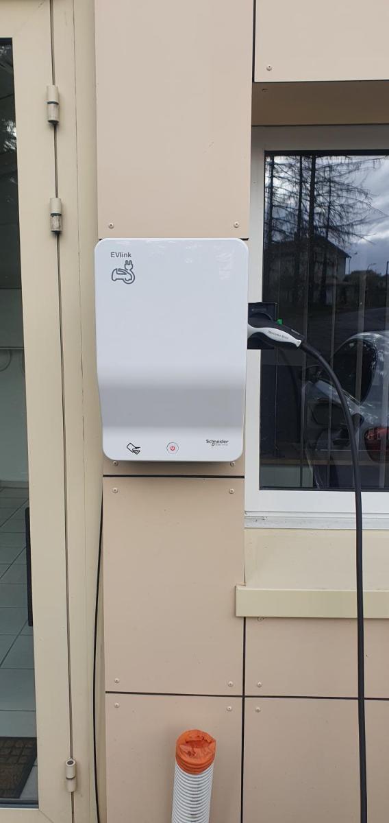 Le Mordene - WIFI - Parking - Housity