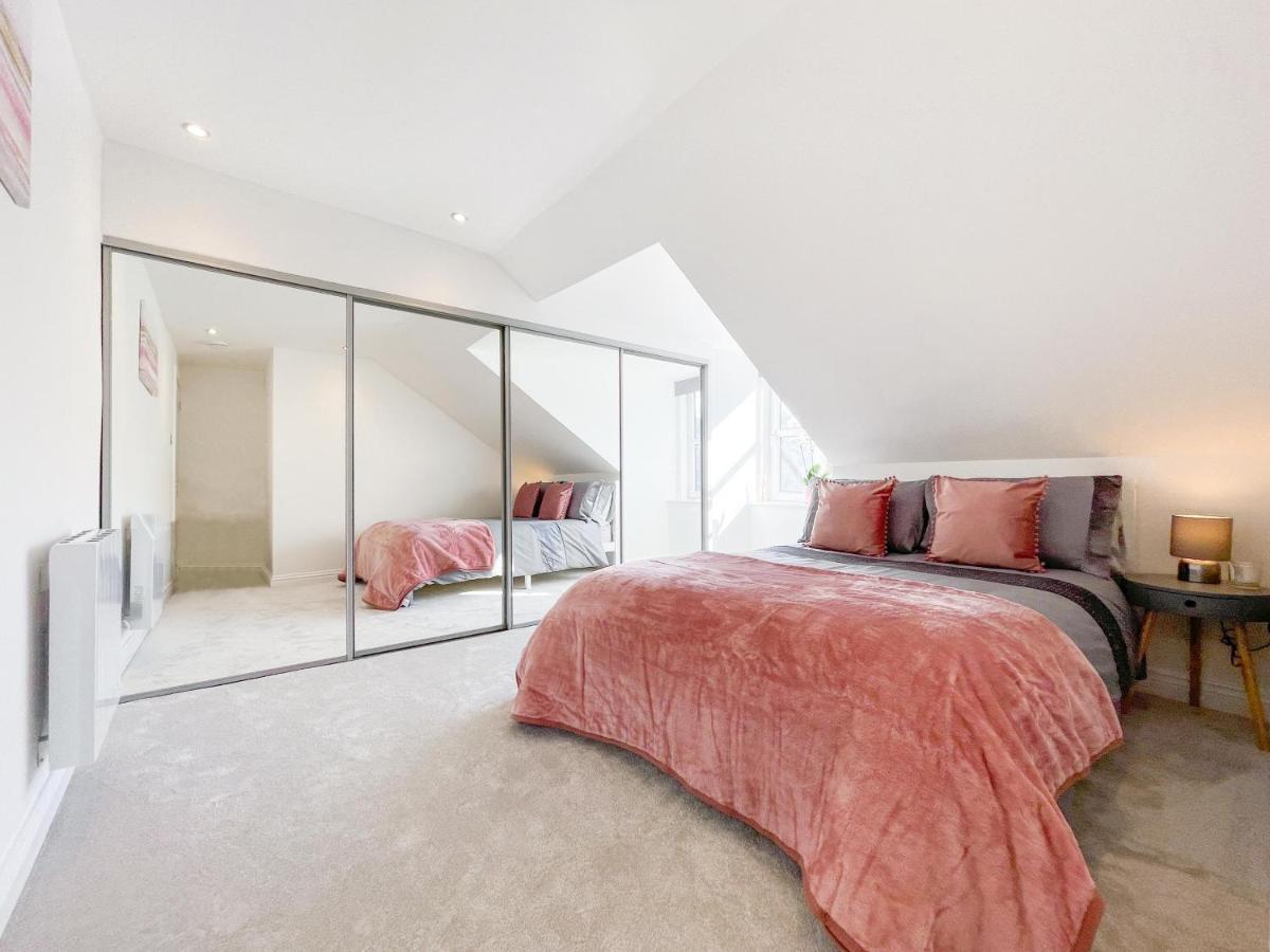 The Penthouse - Housity