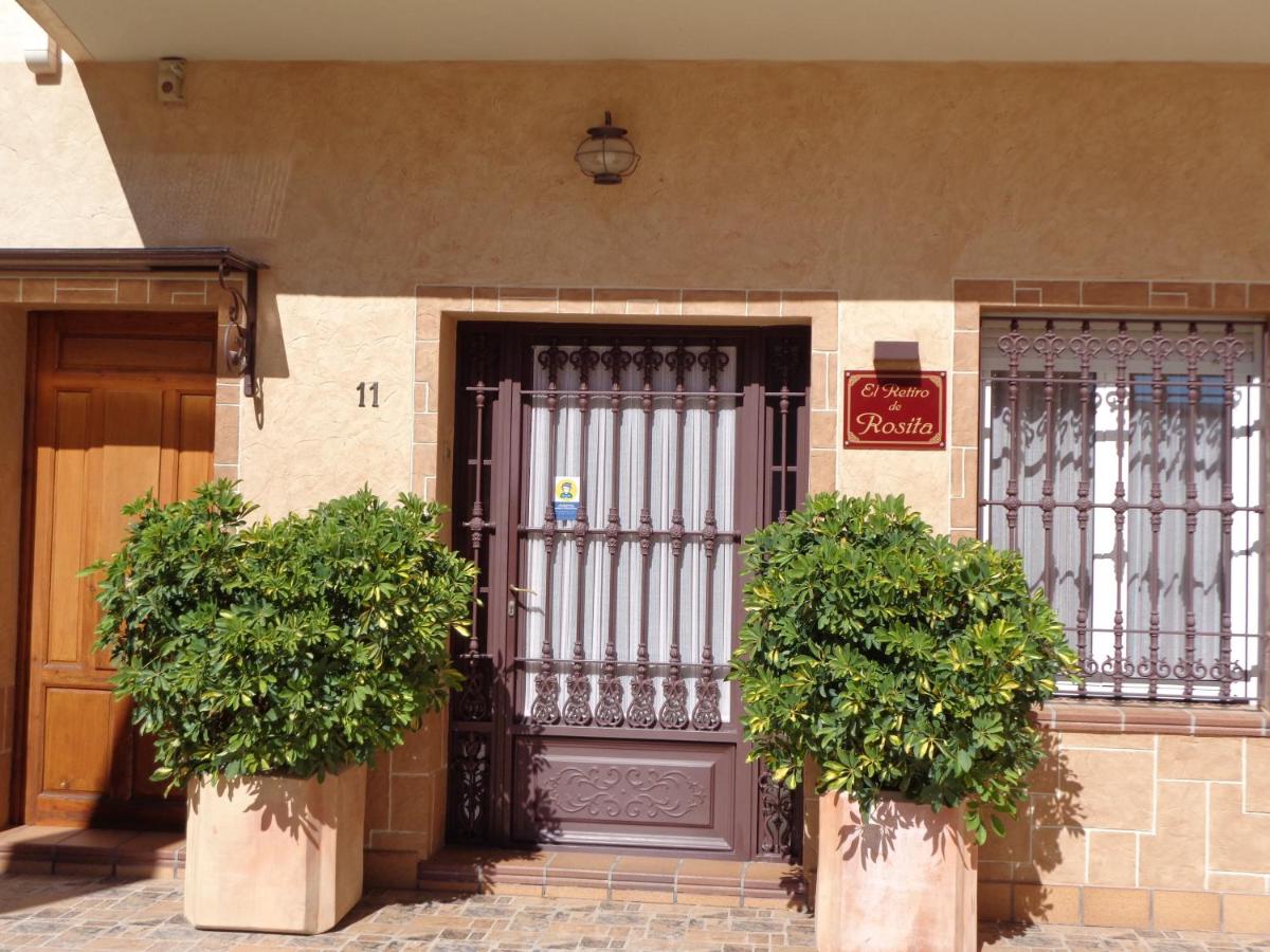 Hostal El Retiro - Housity