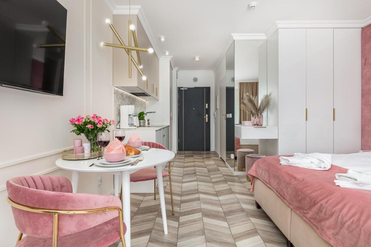 Golden Line Lividus - Housity