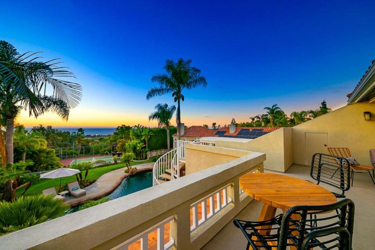 La Jolla Luxury Living - Housity