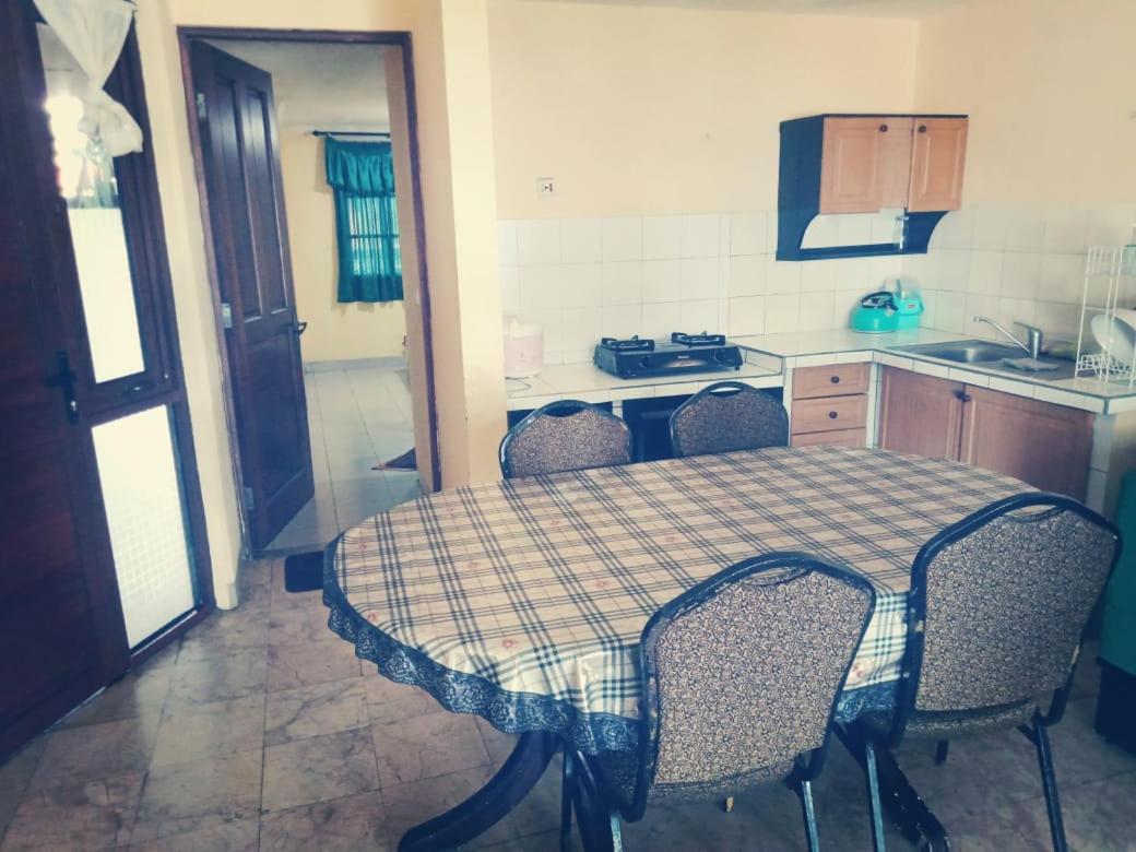 Kondominium Pantai Carita Anyer - Housity