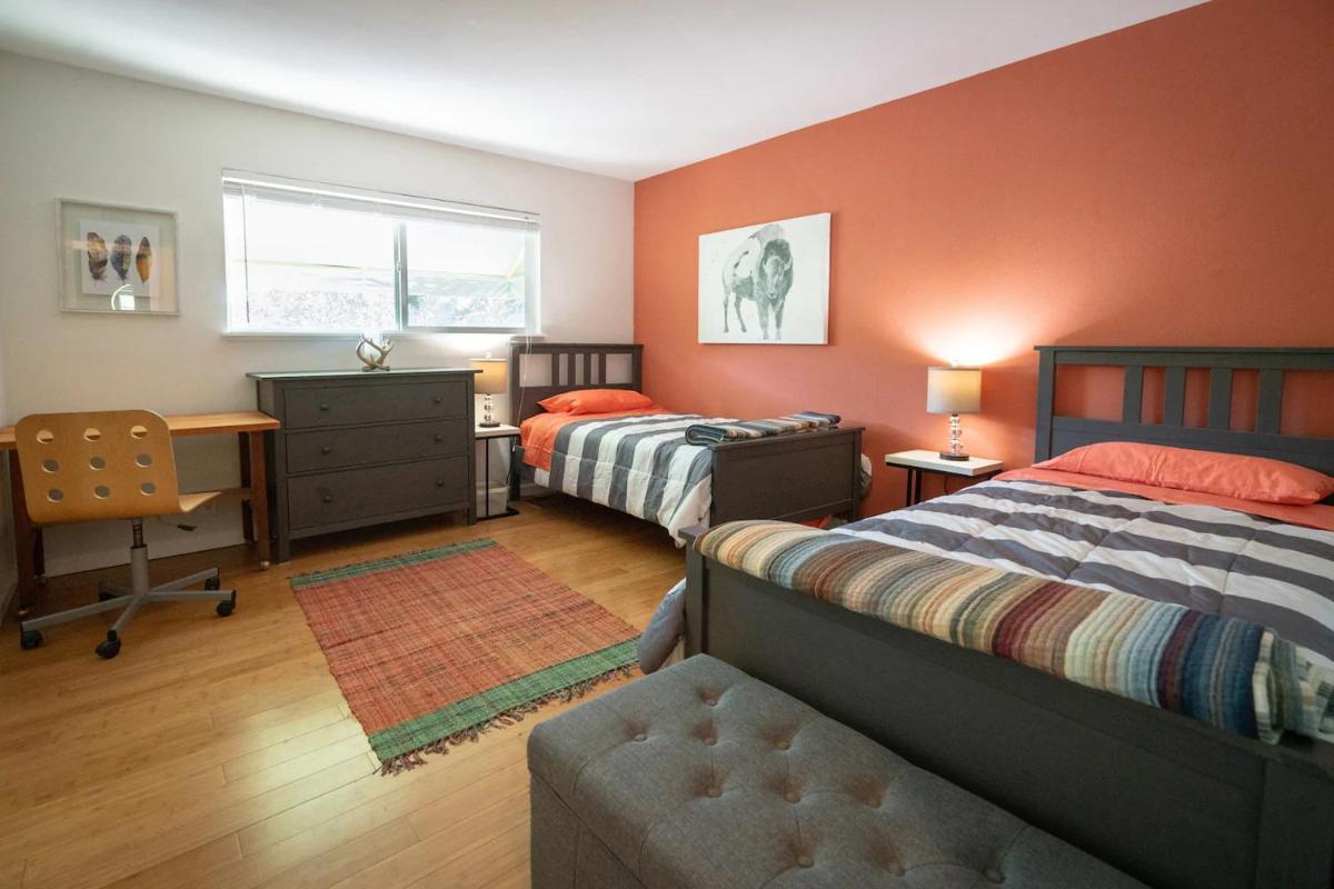 Redwood Place in Heart of Silicon Valley - Housity