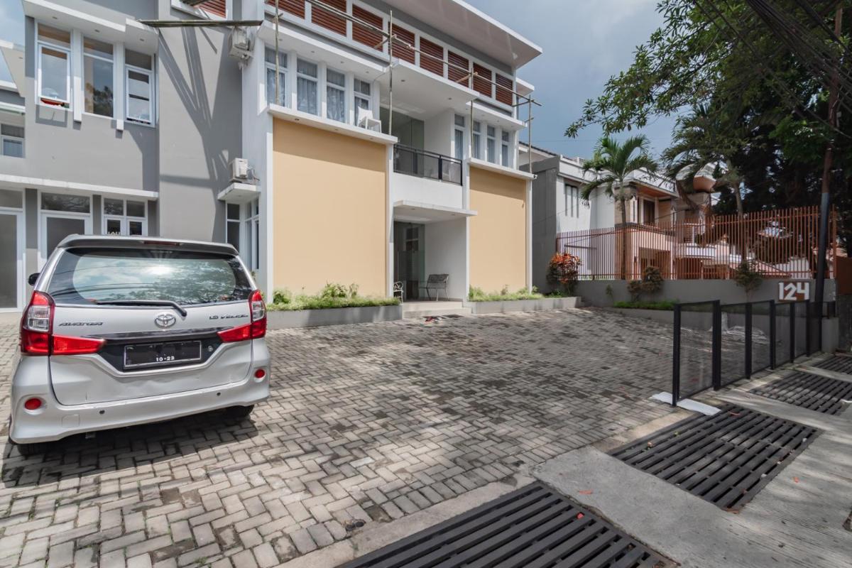 Suitetrails - Hotel Sukahaji Street Bandung Redpartner