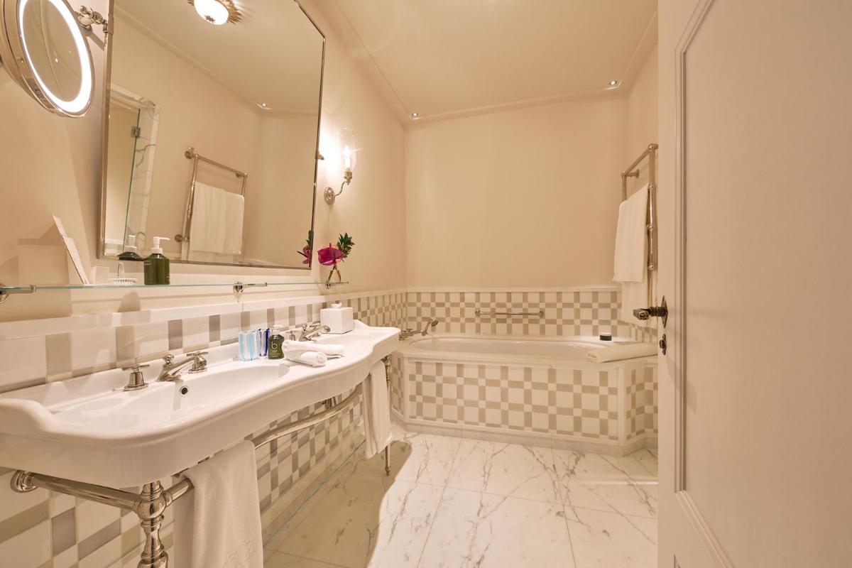 Un baño de Hotel Cappuccino - Palma