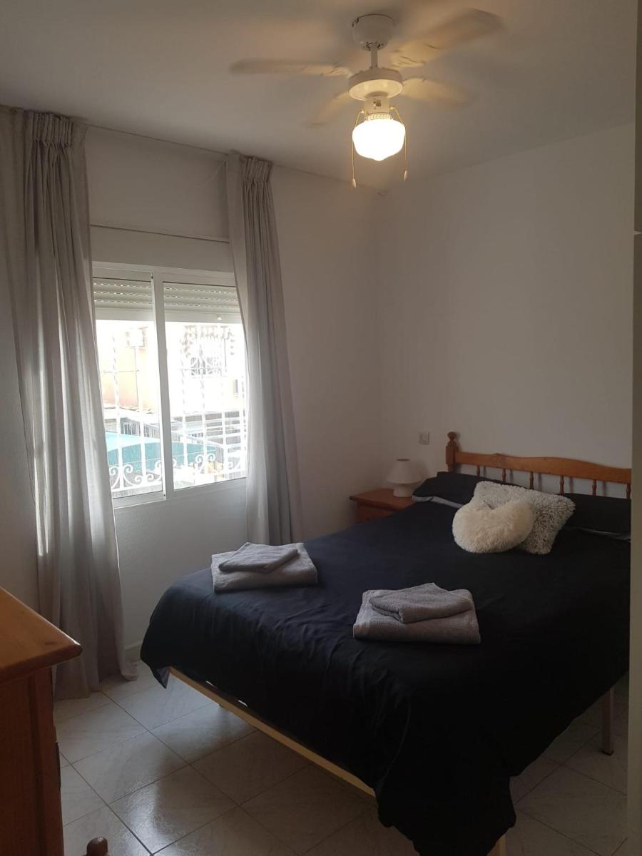 2 bed apartment in Paraje Natural Fase 1, Torrevieja - Housity